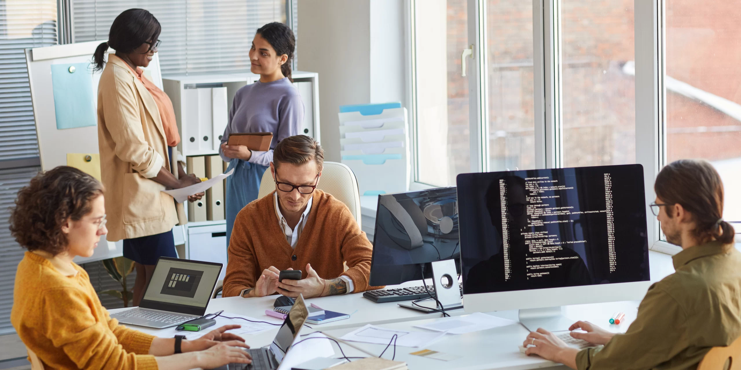 Talento IT: beneficios de incorporar equipos especializados desde el exterior