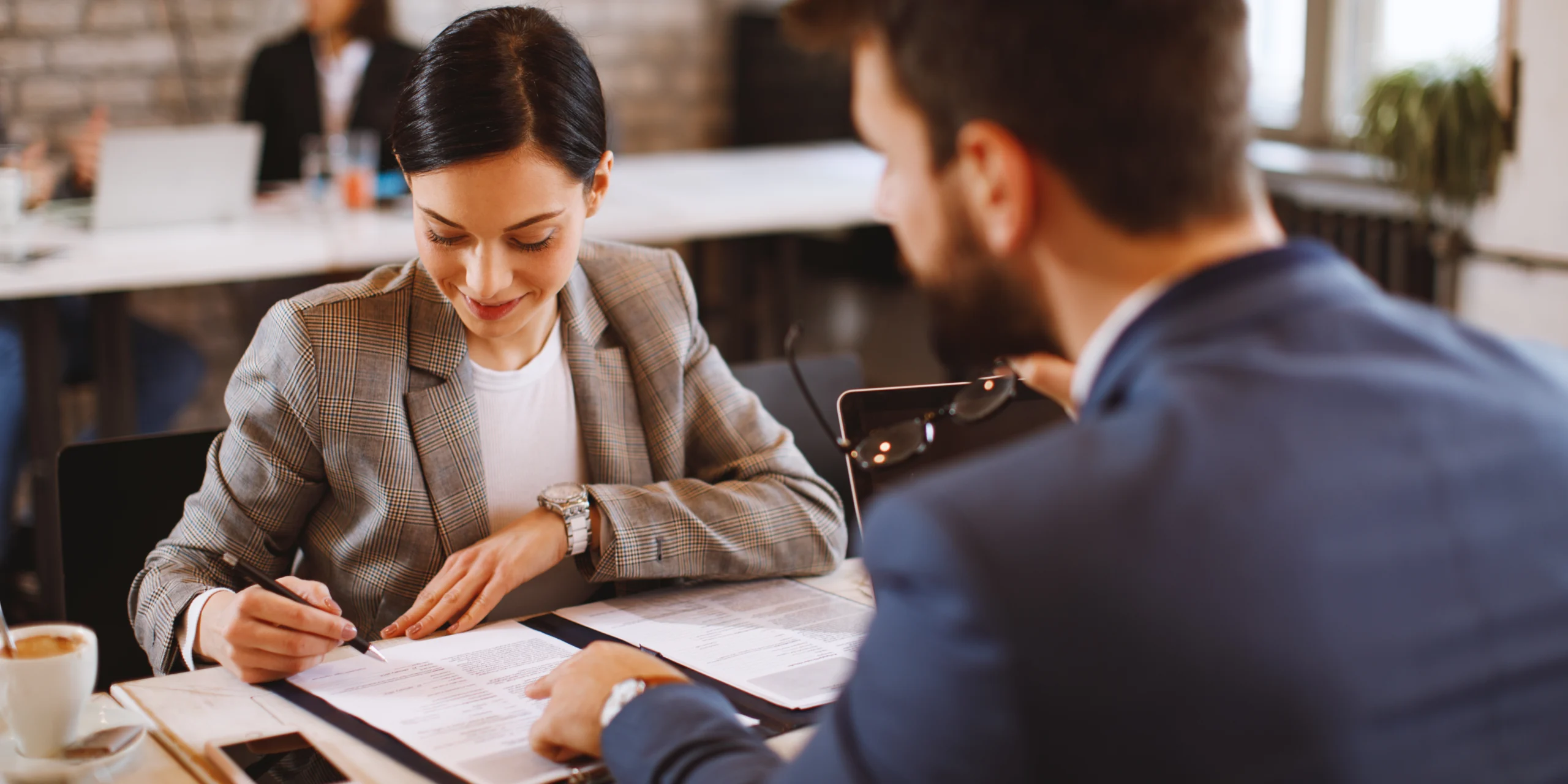 Contratos en la era digital: Cómo la inteligencia artificial revoluciona el Contract Management